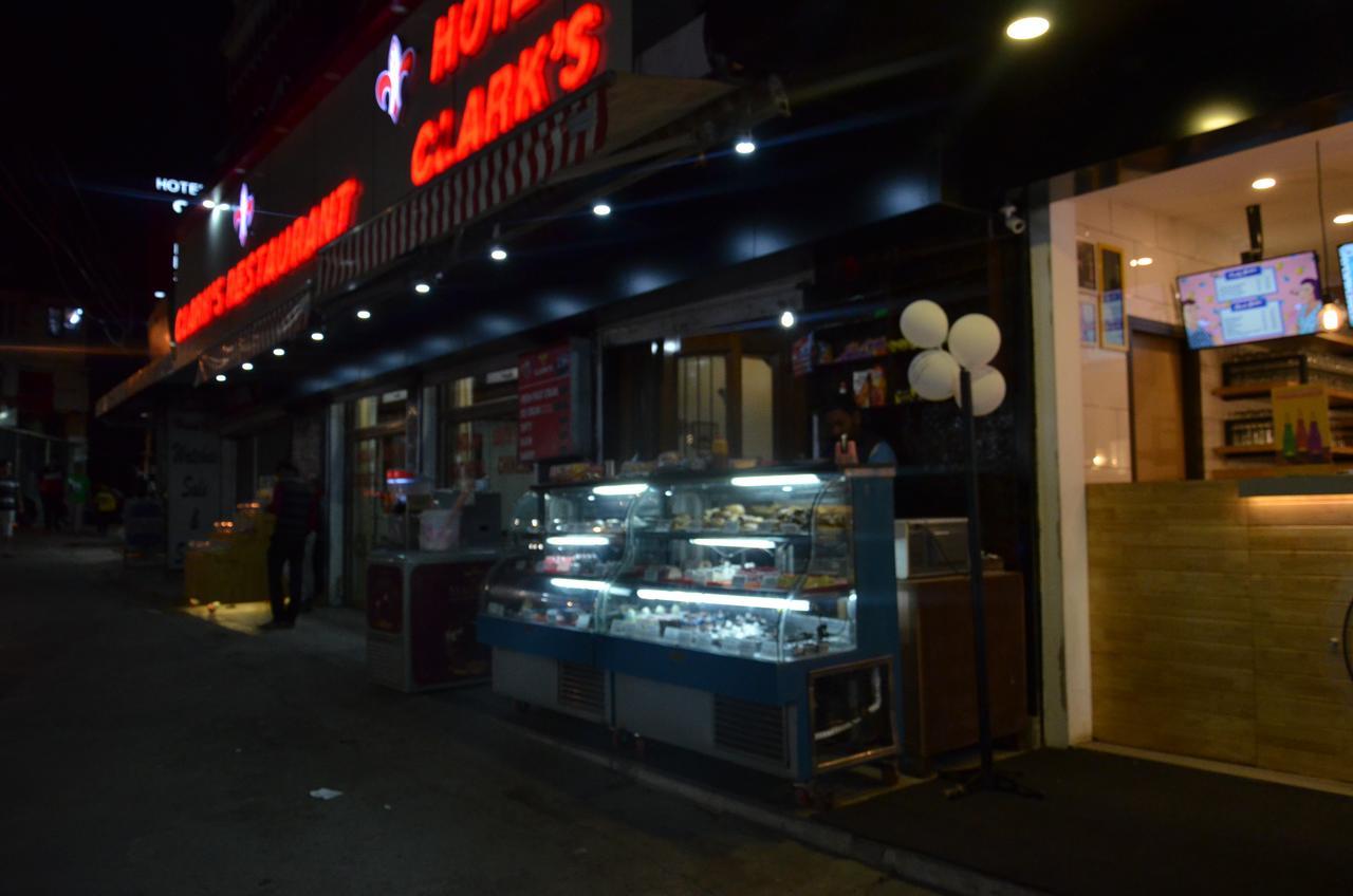Clarks Hotel Mussoorie Luaran gambar