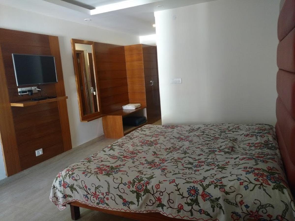 Clarks Hotel Mussoorie Luaran gambar